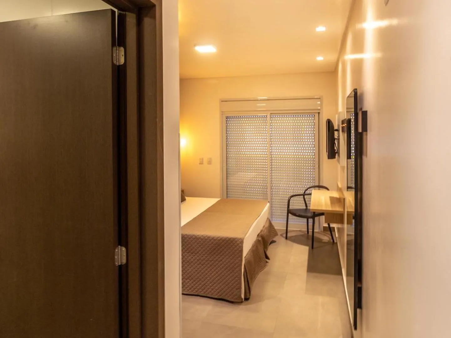 Hotel & Pousada Favareto Флорианополис